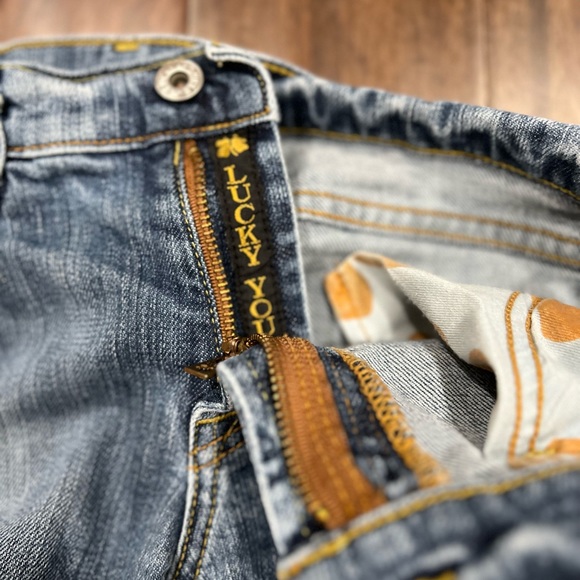 Lucky Brand Jeans Short Inseam Women’s Size 6/28 Blue Made in America - Picture 3 of 11